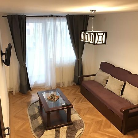 Apartment Krondays Brasov Bagian luar foto