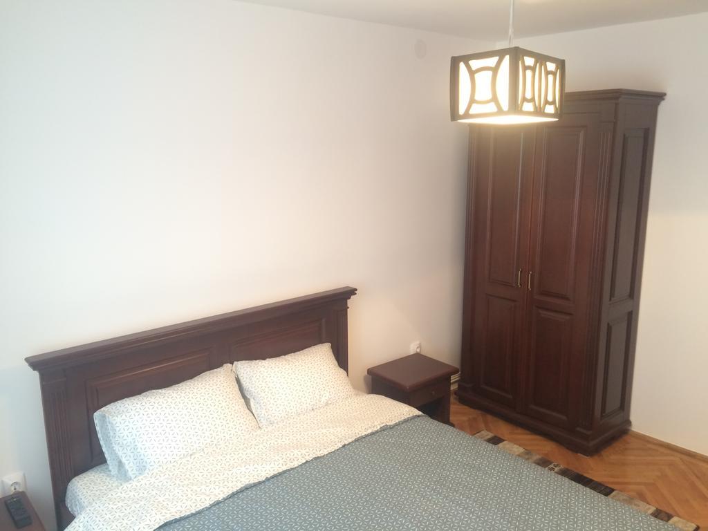 Apartment Krondays Brasov Bagian luar foto