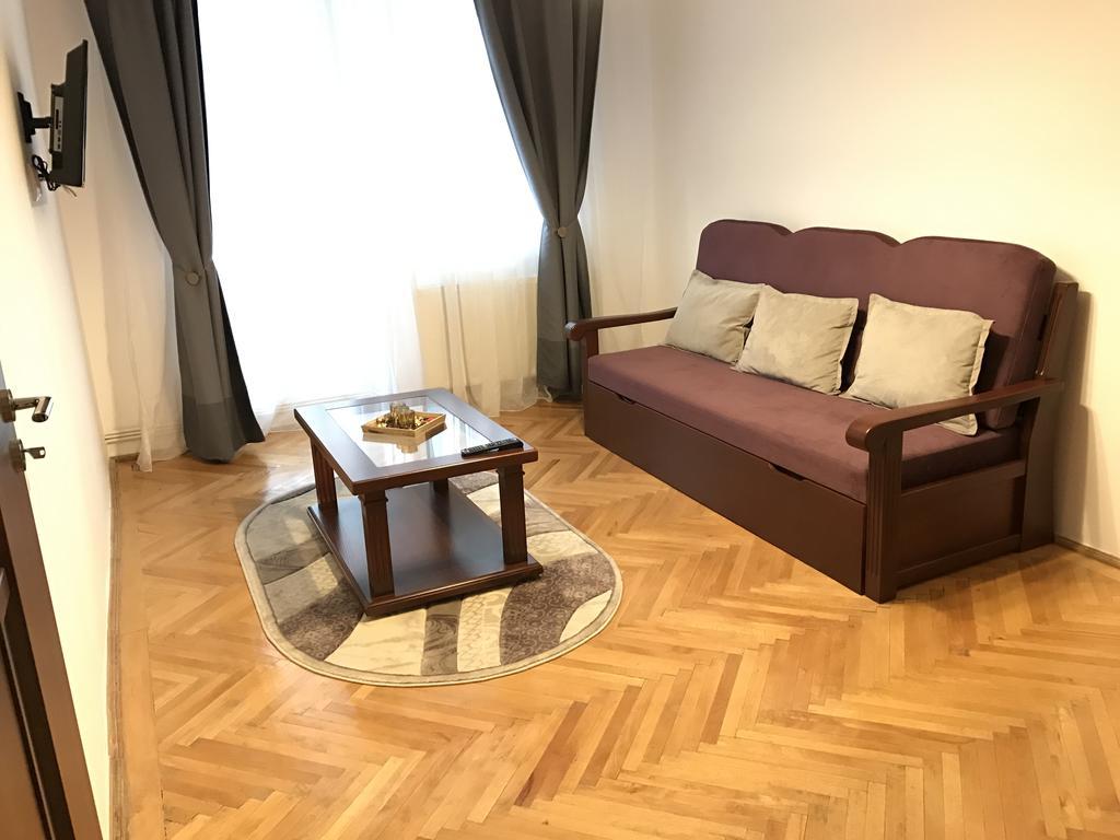 Apartment Krondays Brasov Bagian luar foto