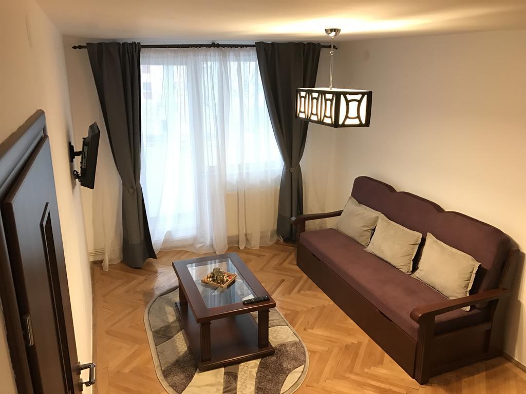 Apartment Krondays Brasov Bagian luar foto